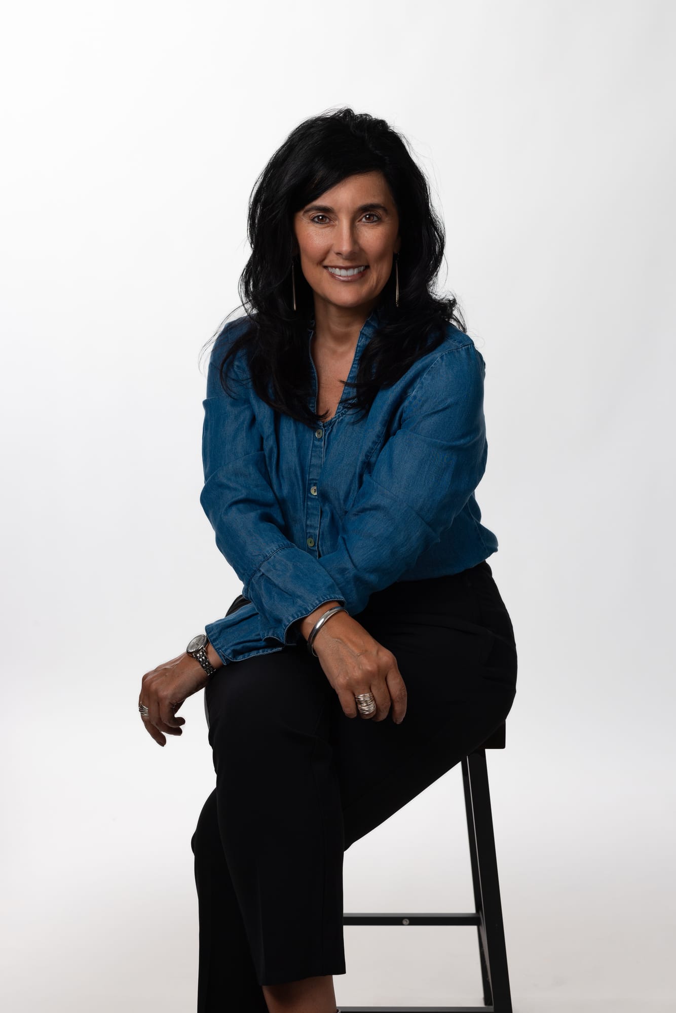 julie queen — image 9 of 21